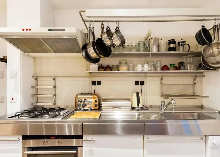 Eclectic Family Home In The Heart Of Notting Hill